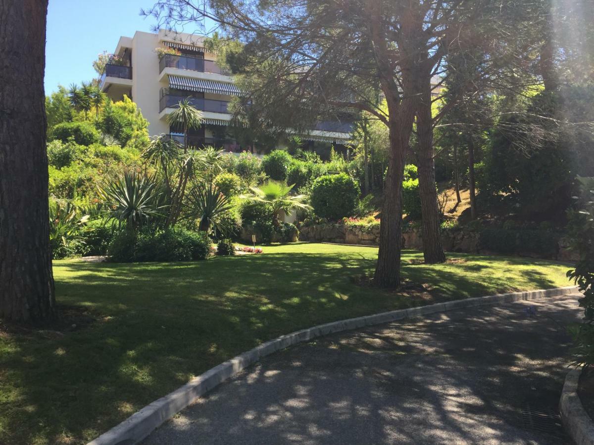 Un Coin De Paradis Cannes Buitenkant foto